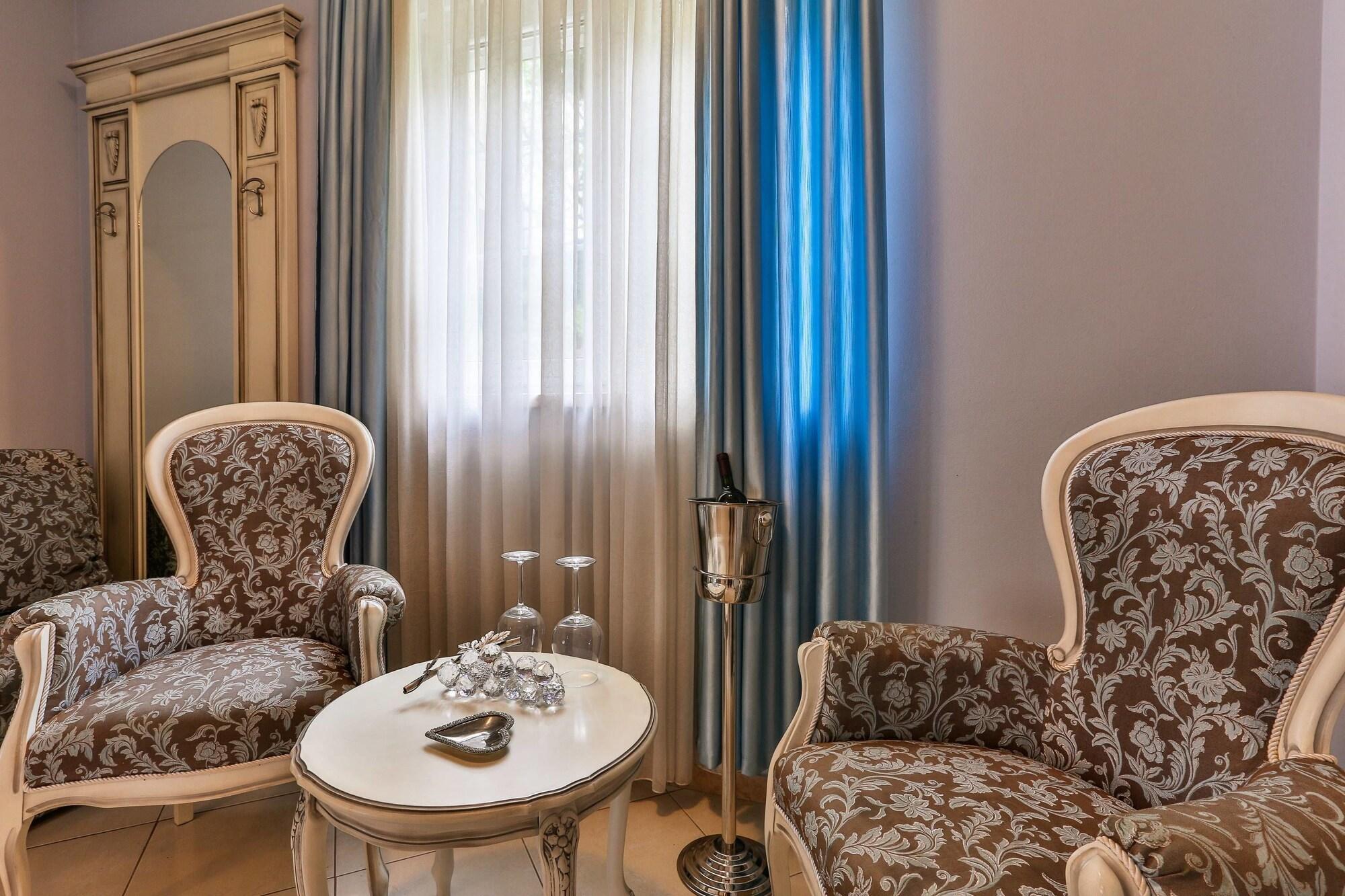 Villa Imperija Guesthouse บุดวา ภายนอก รูปภาพ